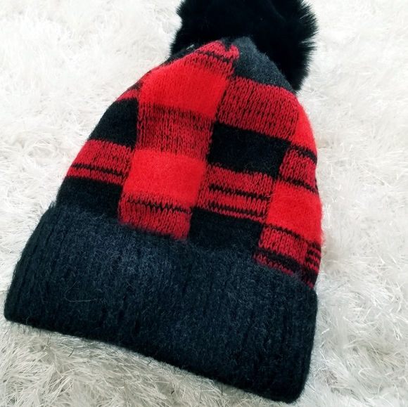 Plaid checkered fur lined beanie - Picture 4 of 4
